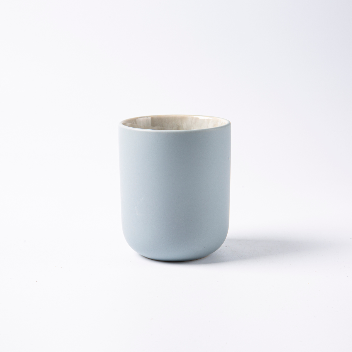 Laguiole Reactive Glaze Stoneware Cups Set of 4 in Iris Blue