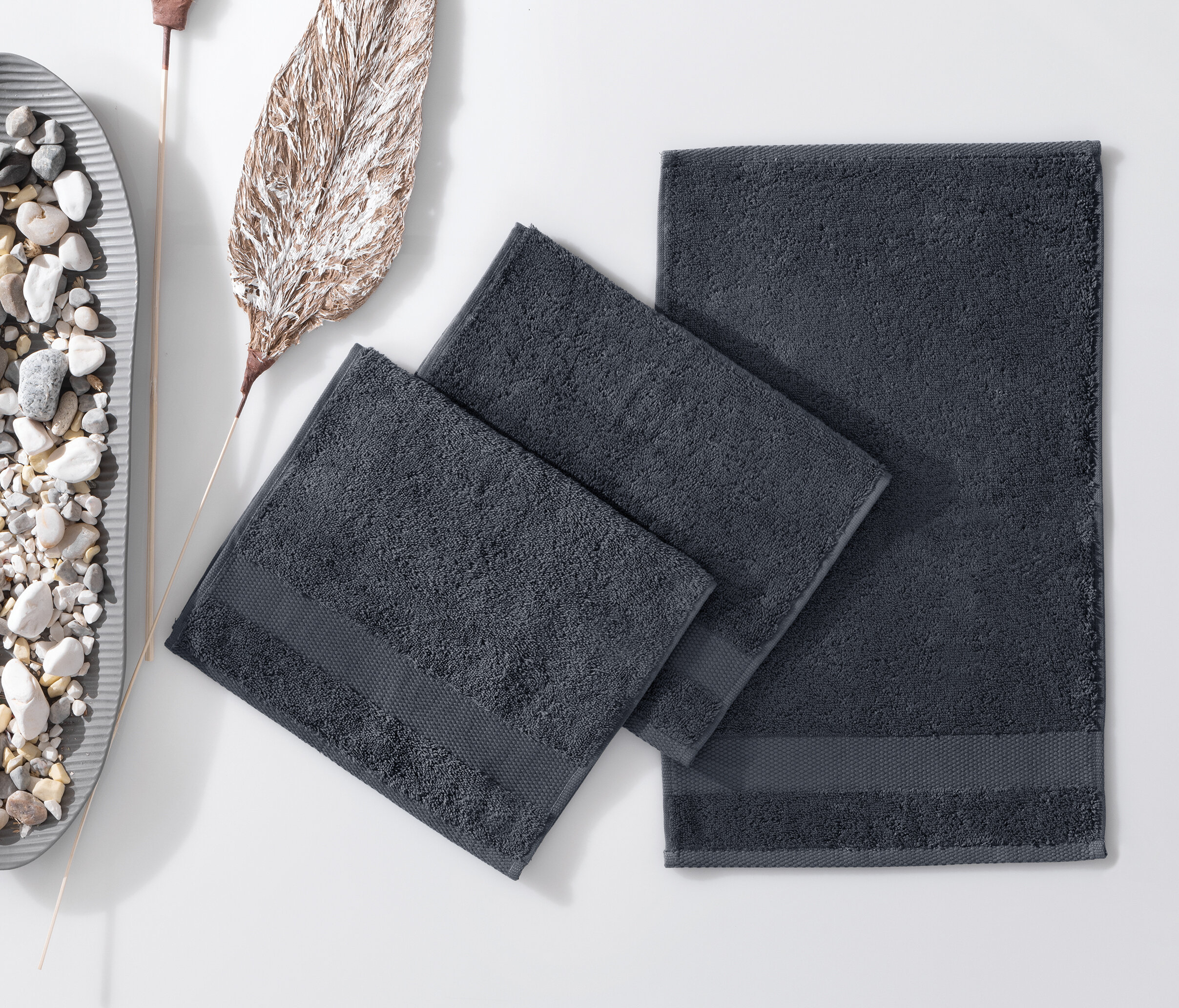 Essentials Hand Towel - Anthracite (50x90 cm)