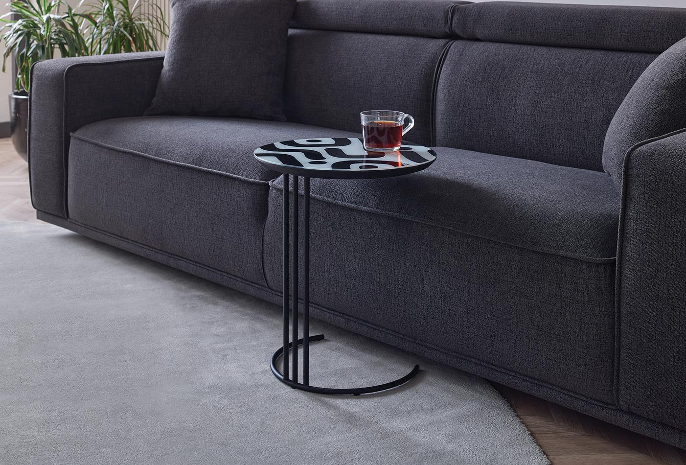 LIVIA SIDE TABLE