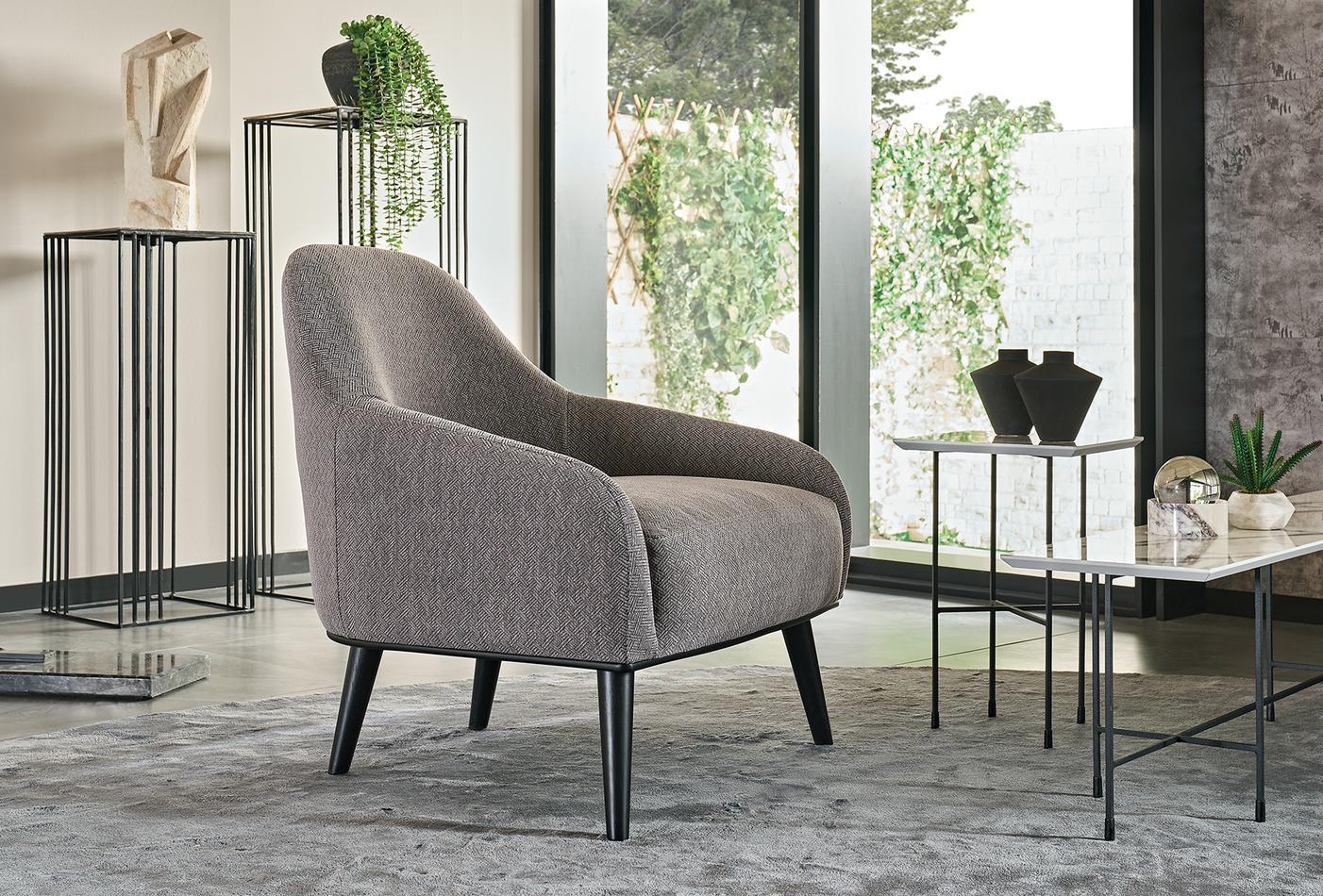 Giorno Contemporary Lounge Armchair in Textured Fabric Upholstery